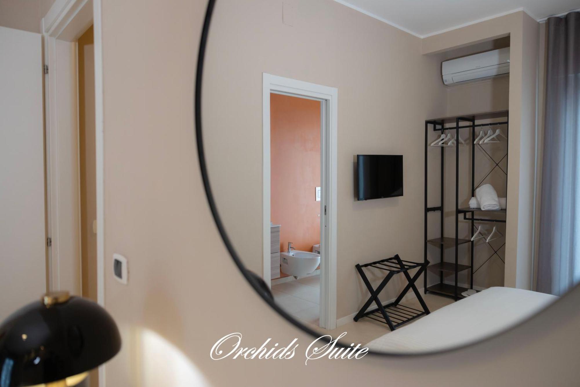 Orchids Suite Bari Exterior photo